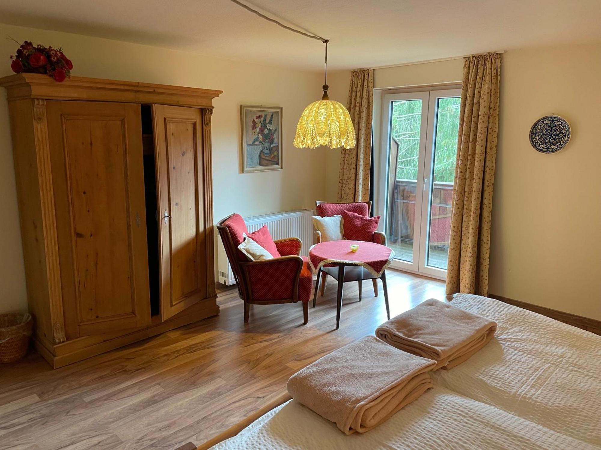 Gaestehaus Moeschel Séjour chez l'habitant Weiler-Simmerberg